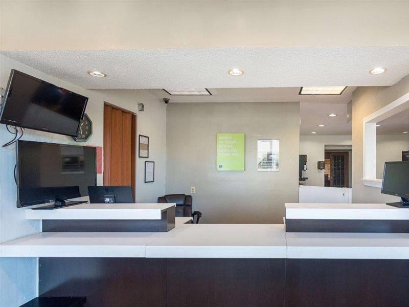 Studio Inn Extended Stay Oklahoma City Airport By Oyo Kültér fotó