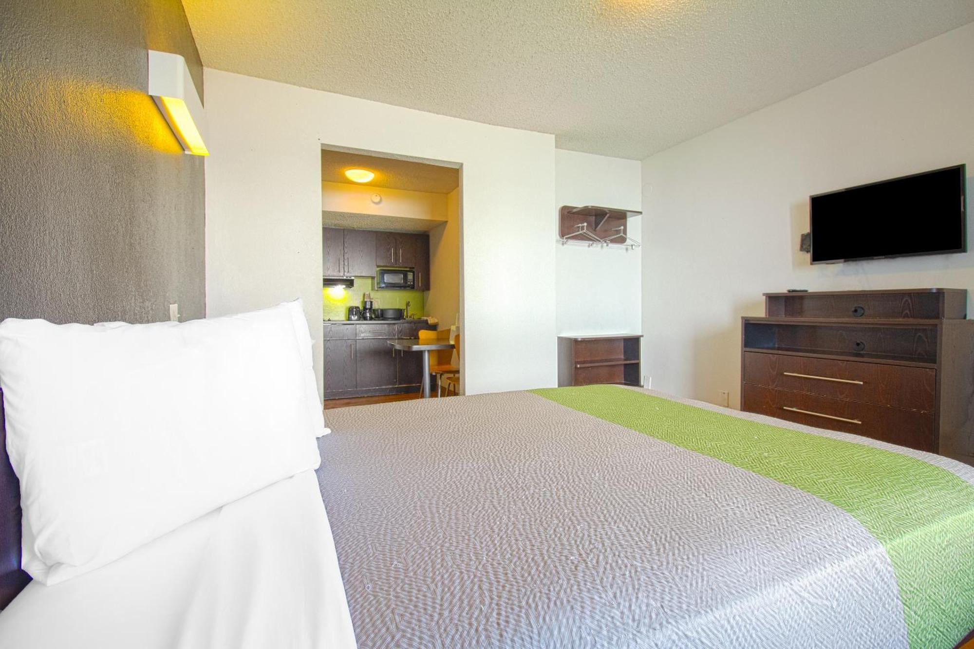 Studio Inn Extended Stay Oklahoma City Airport By Oyo Kültér fotó