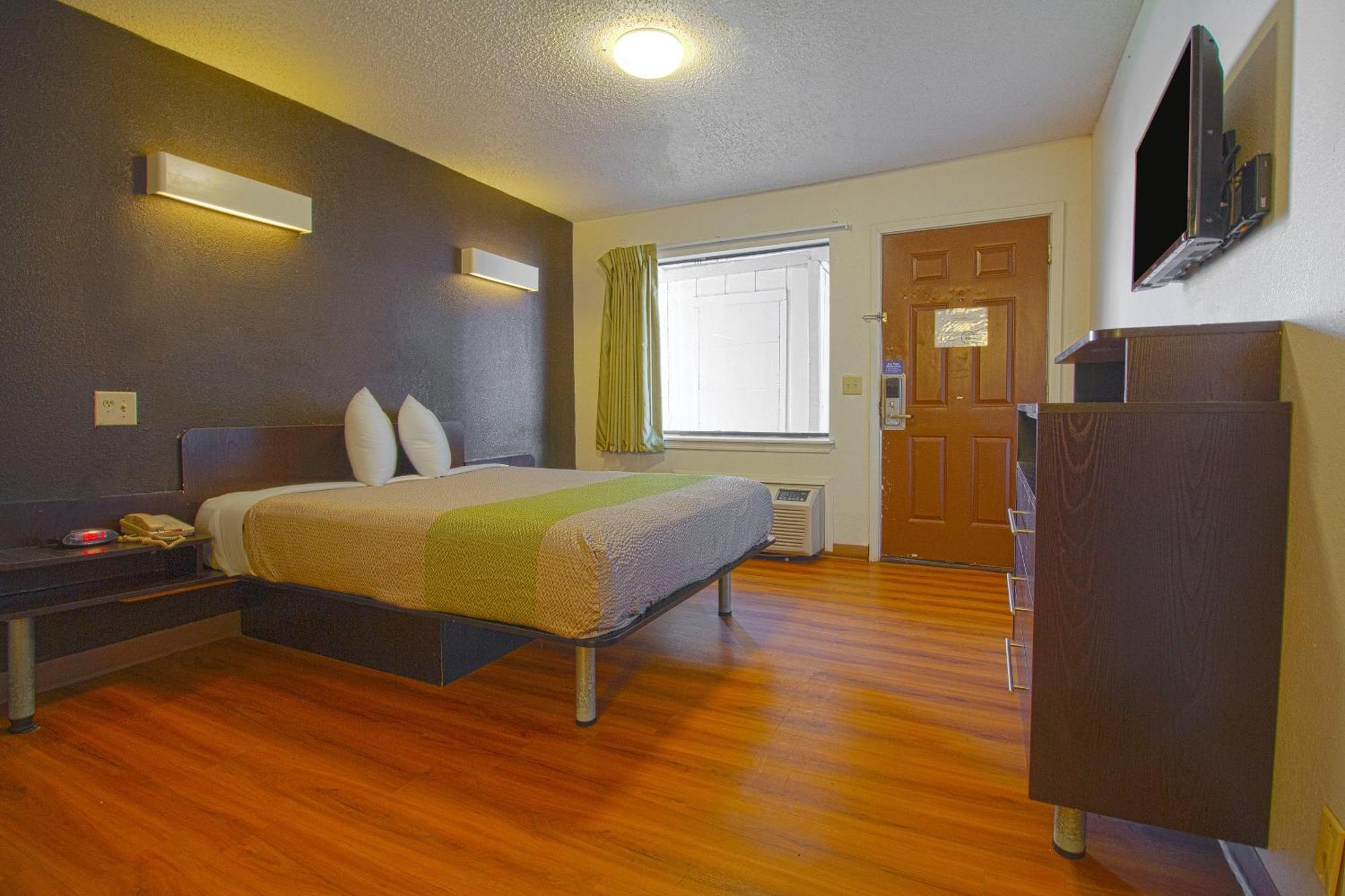 Studio Inn Extended Stay Oklahoma City Airport By Oyo Kültér fotó